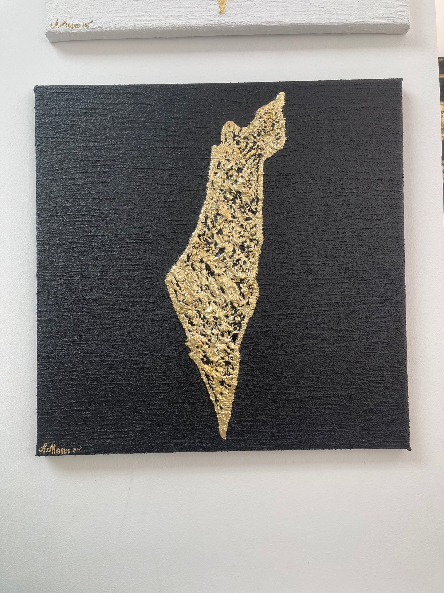 Golden Israel black 16x16 inch