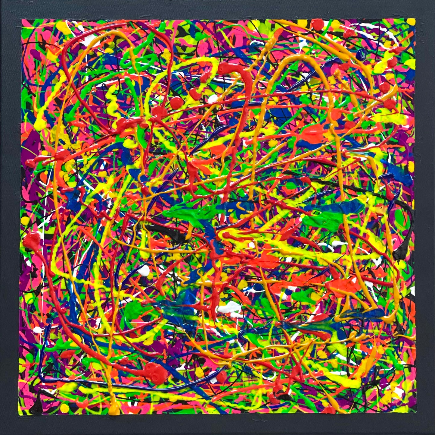 Alive Dancing Mess 51x51cm