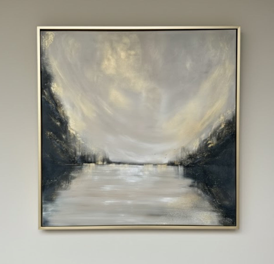 Golden Silence of Como